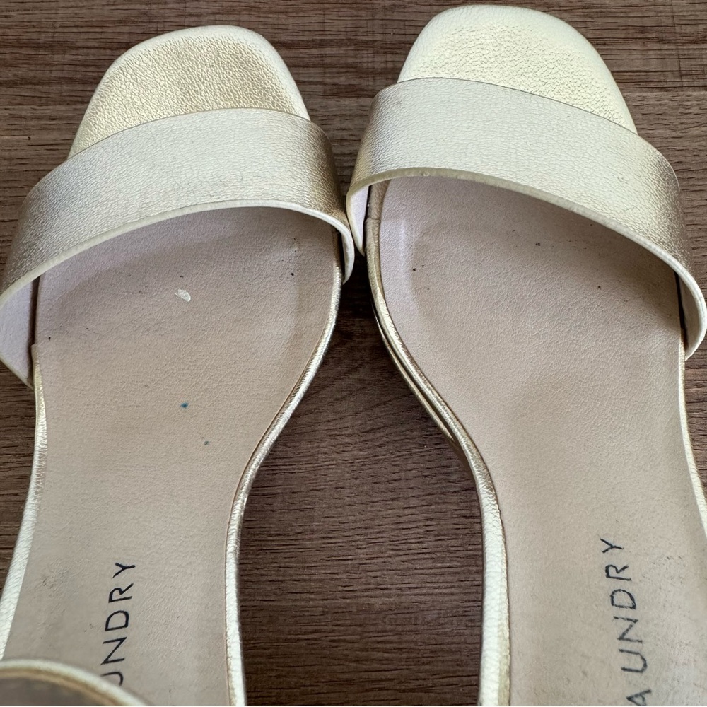 Chinese Laundry- Women’s Teri New Metallic Heeled Sandal in Gold size 7.5 - Picture 9 of 12